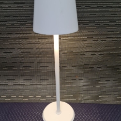 Bordlampe FELINE hvid LED H: 38 cm Id. Nr. 3627g