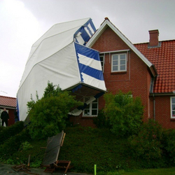 Dette telt er ikke opstillet af Hvalsø Teltudlejning. 